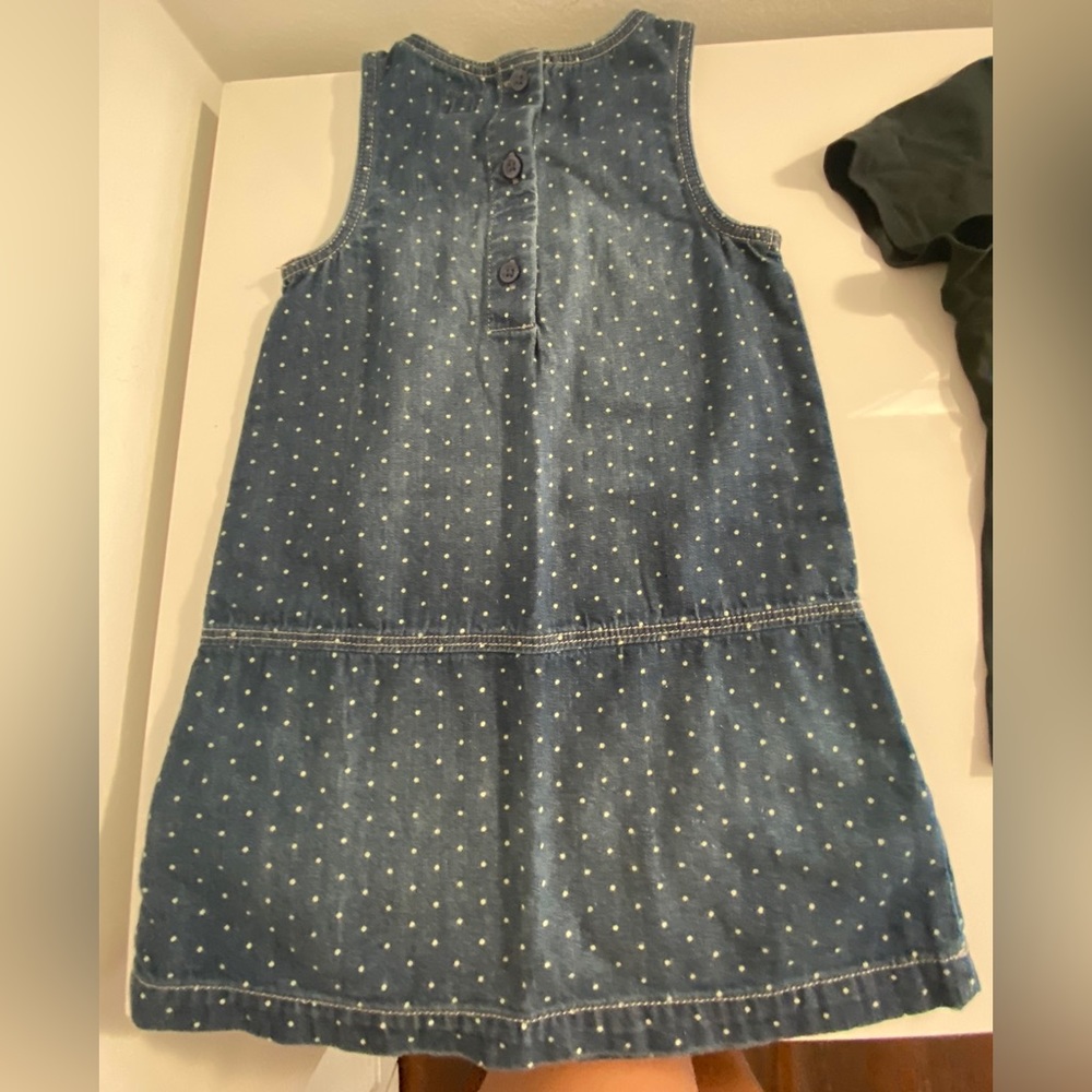 botton dress